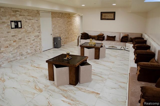 622 Prospect Hill Street, Canton, MI 48188