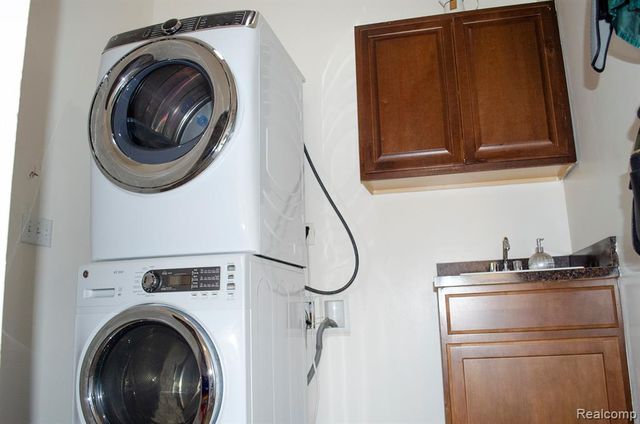 622 Prospect Hill Street, Canton, MI 48188