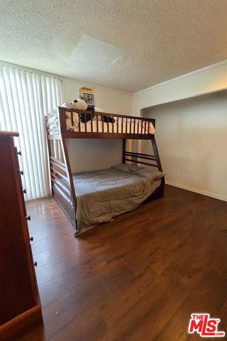 8601 International Avenue 210, Canoga Park, CA 91304