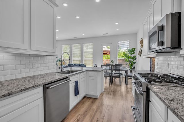 662 Aspen Falls Court, Conroe, TX 77304