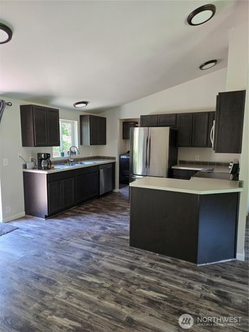 147 Tara Lane, Vader, WA 98593