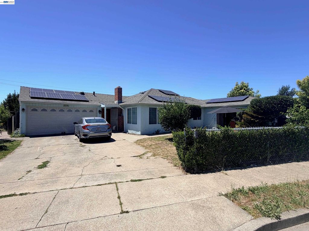2719 Xavier, East Palo Alto, CA 94303