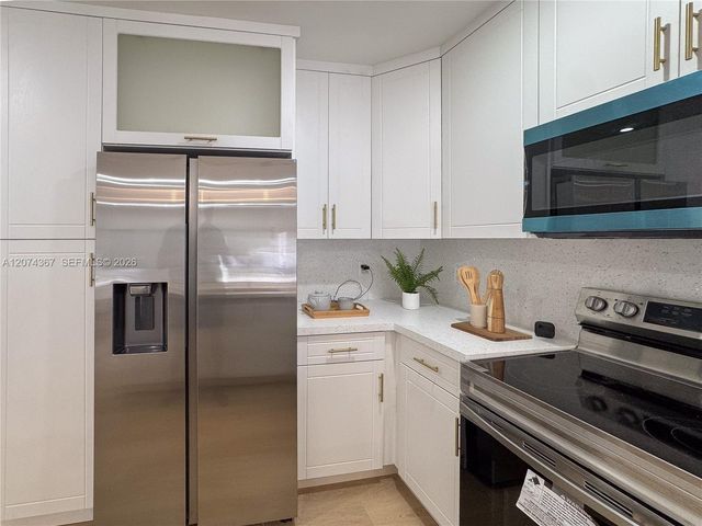 1300 NW 42nd Street, Miami, FL 33142