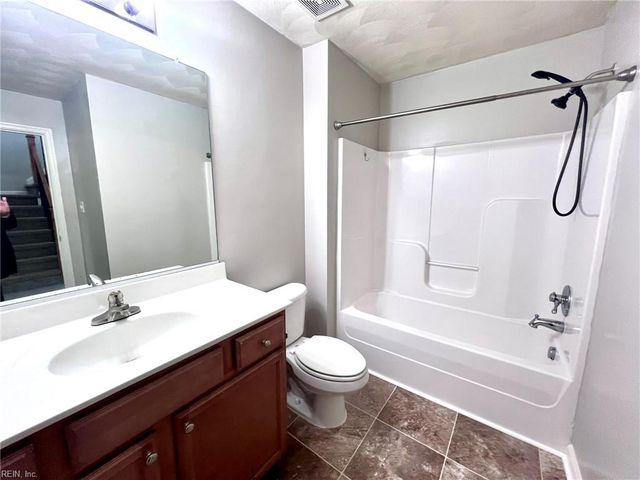 3432 Five Gait TRL, Virginia Beach, VA 23453