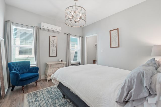 708 S 9th Street, Waco, TX 76706