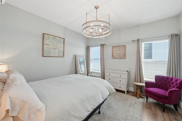 708 S 9th Street, Waco, TX 76706