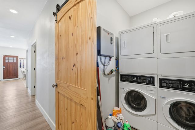 708 S 9th Street, Waco, TX 76706