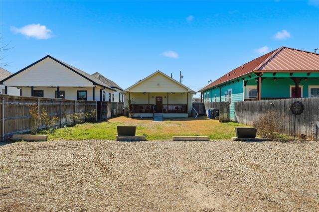 708 S 9th Street, Waco, TX 76706