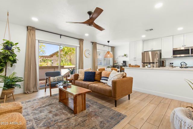 616 S HARDY Drive 114, Tempe, AZ 85281