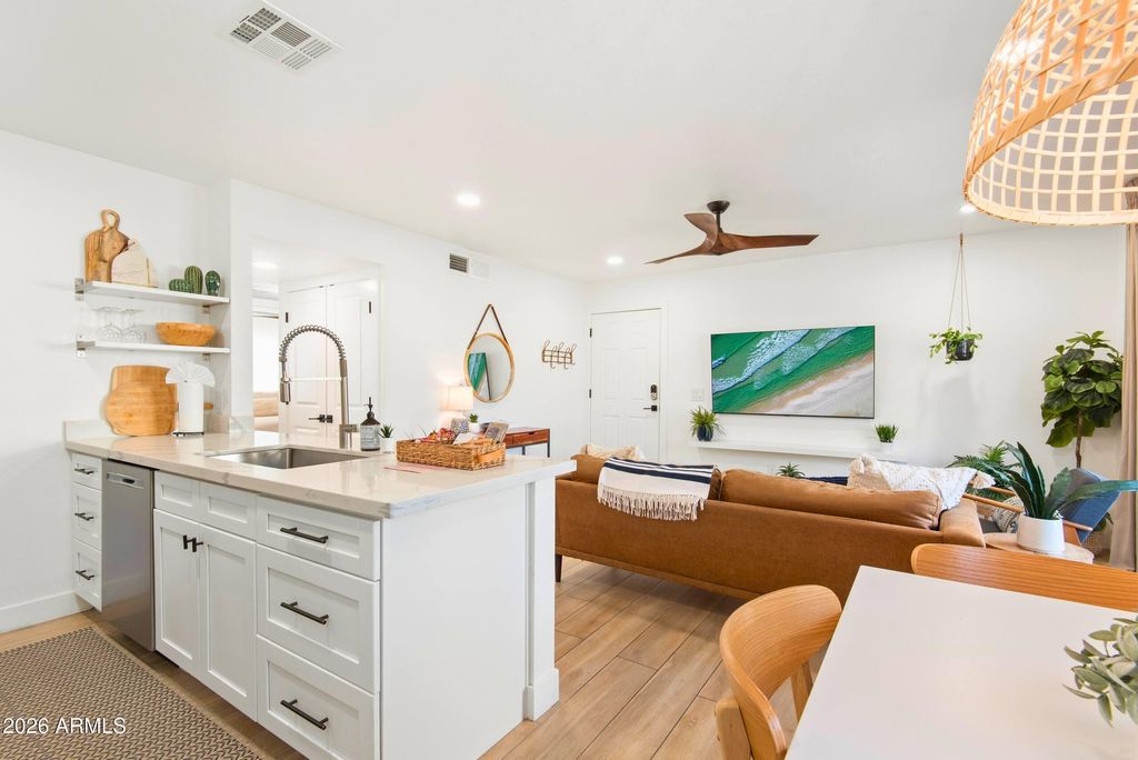 616 S HARDY Drive 114, Tempe, AZ 85281 — photo 2
