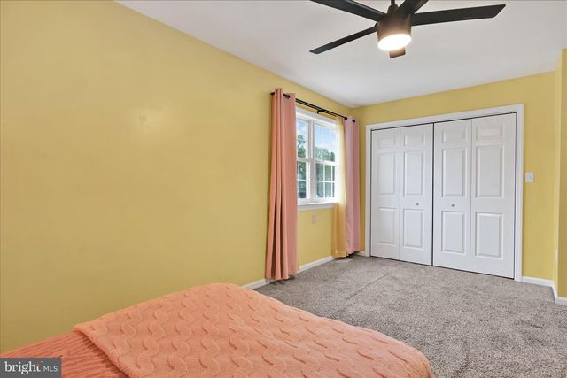 707 KENNETH DR, Mount Joy, PA 17552