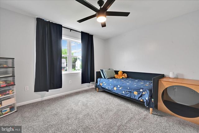 707 KENNETH DR, Mount Joy, PA 17552