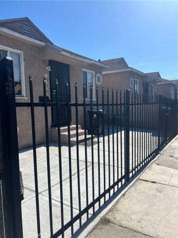 9435 S Western, Los Angeles, CA 90047