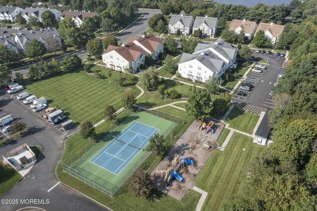 39 Des Moines Court, Tinton Falls, NJ 07712