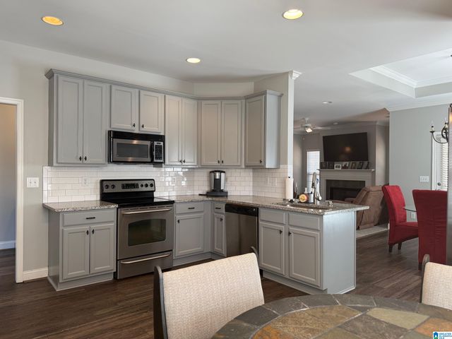 394 HOLLAND LAKES DRIVE, Pelham, AL 35124