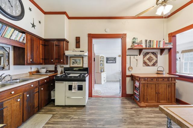 301 S Turner Street, Midway, KY 40347