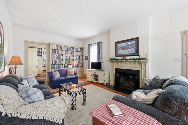 301 S Turner Street, Midway, KY 40347