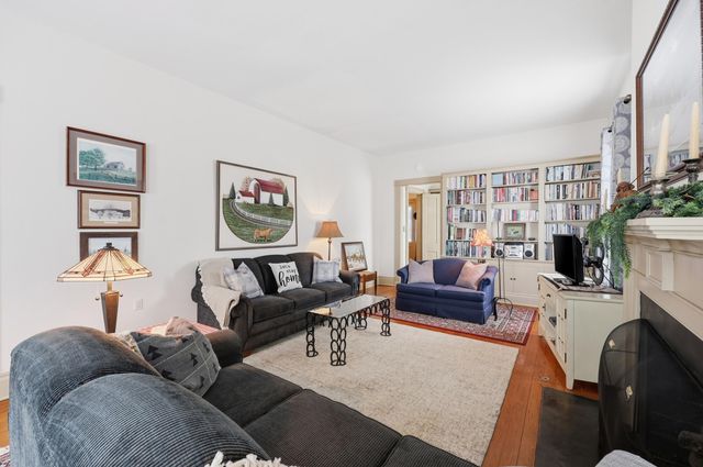 301 S Turner Street, Midway, KY 40347