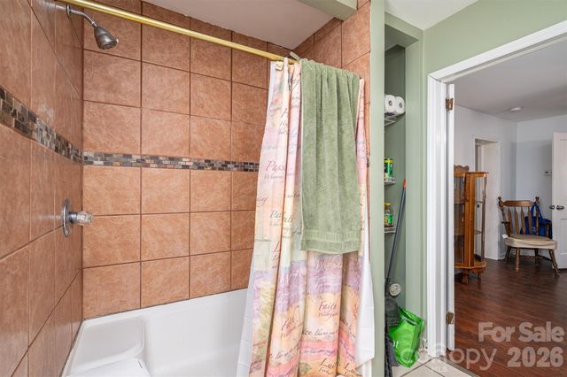 3325 Fairview Drive, Gastonia, NC 28052