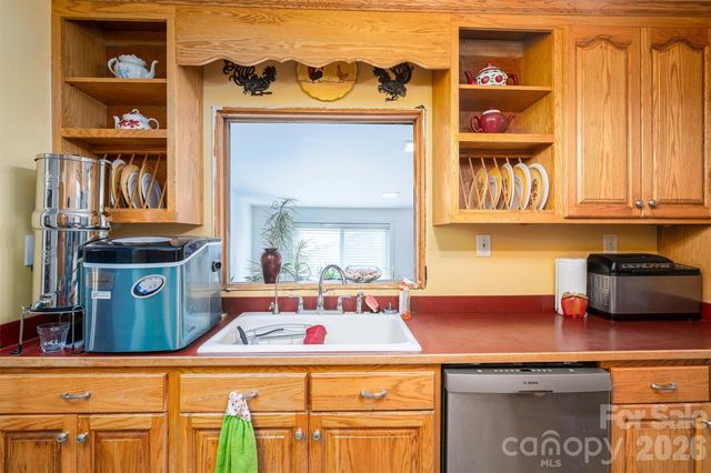 3325 Fairview Drive, Gastonia, NC 28052