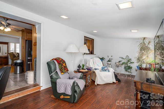 3325 Fairview Drive, Gastonia, NC 28052