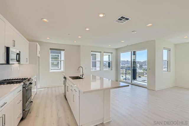 3051 Marquee Way, San Diego, CA 92108