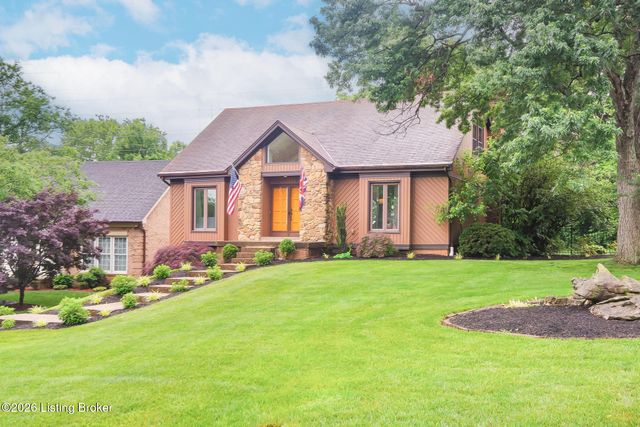 12006 Hillrose Cir, Louisville, KY 40243