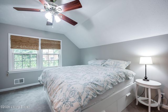 12006 Hillrose Cir, Louisville, KY 40243