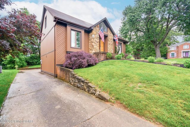 12006 Hillrose Cir, Louisville, KY 40243