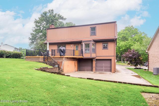 12006 Hillrose Cir, Louisville, KY 40243