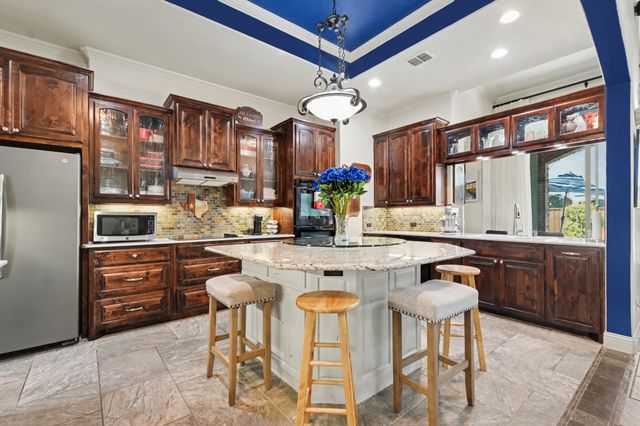 11029 Hawkins Home Boulevard, Benbrook, TX 76126
