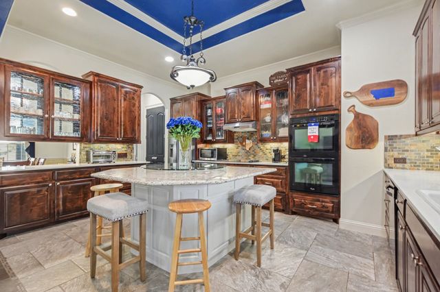 11029 Hawkins Home Boulevard, Benbrook, TX 76126