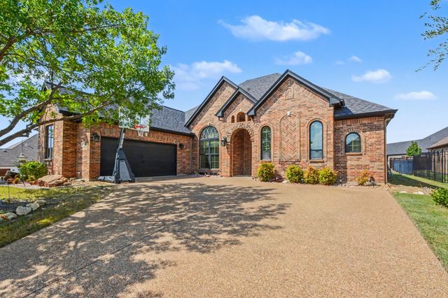 11029 Hawkins Home Boulevard, Benbrook, TX 76126