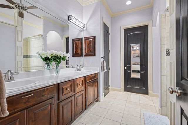 11029 Hawkins Home Boulevard, Benbrook, TX 76126