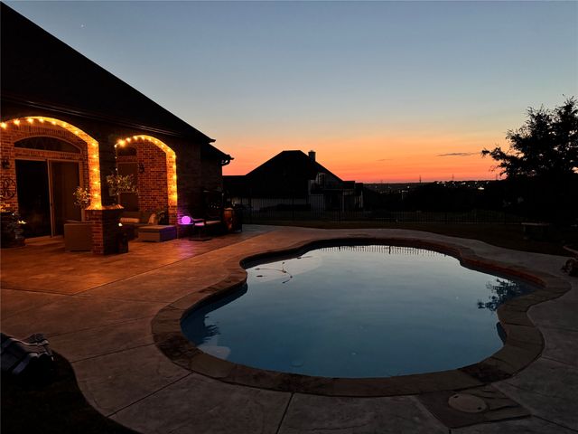 11029 Hawkins Home Boulevard, Benbrook, TX 76126