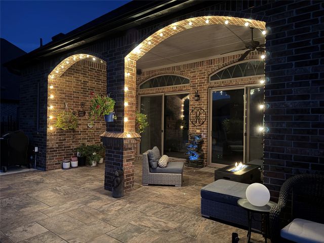 11029 Hawkins Home Boulevard, Benbrook, TX 76126