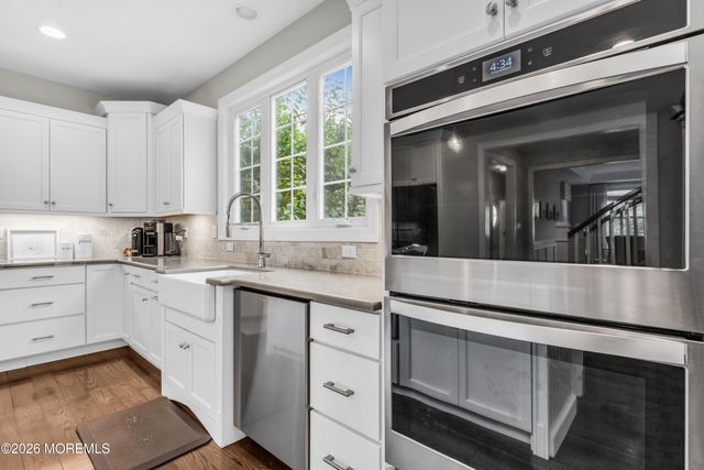 4 Captiva Lane, Morganville, NJ 07751