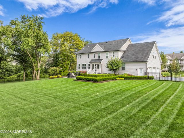 4 Captiva Lane, Morganville, NJ 07751
