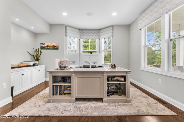 4 Captiva Lane, Morganville, NJ 07751