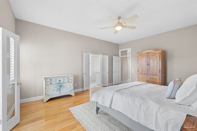 525 Windrose Cir, Pensacola, FL 32507