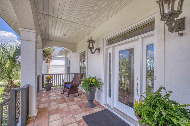 525 Windrose Cir, Pensacola, FL 32507