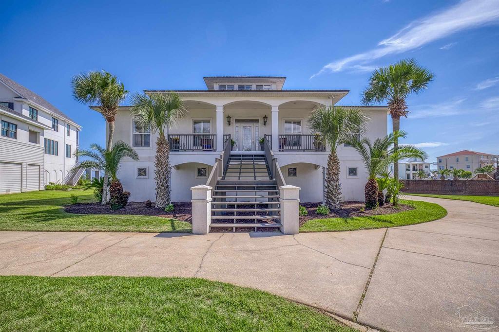 525 Windrose Cir, Pensacola, FL 32507