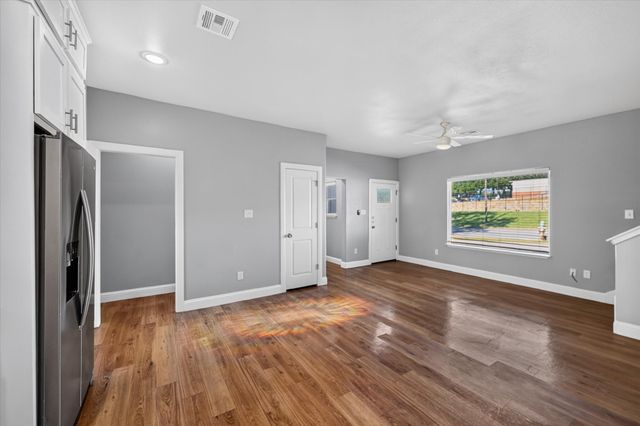 990 W 6th Avenue 992, Denison, TX 75021