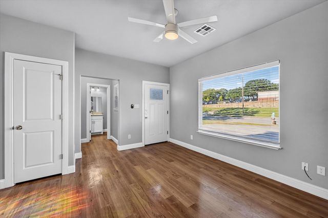 990 W 6th Avenue 992, Denison, TX 75021