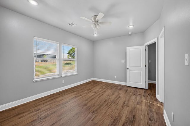 990 W 6th Avenue 992, Denison, TX 75021
