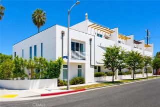 11490 Cumpston Street, North Hollywood, CA 91601