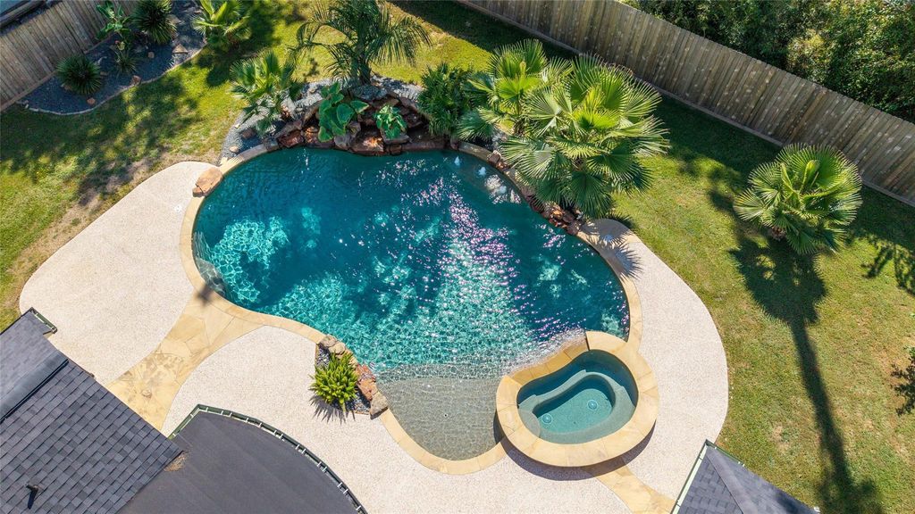 13212 Misty Sage Drive, Conroe, TX 77302