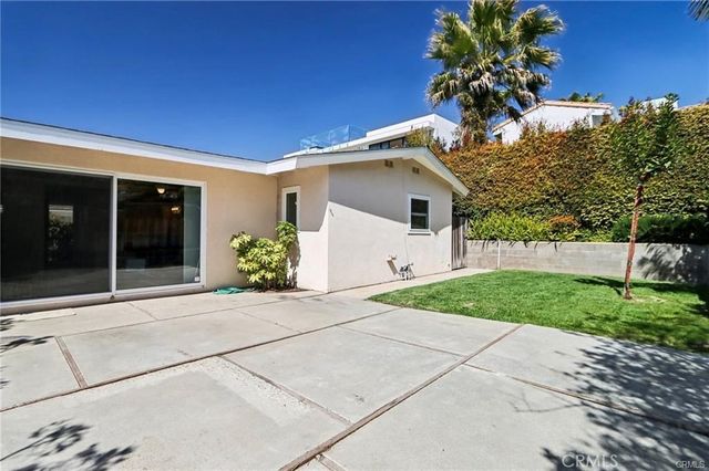 429 Morning Canyon, Newport Beach, CA 92625