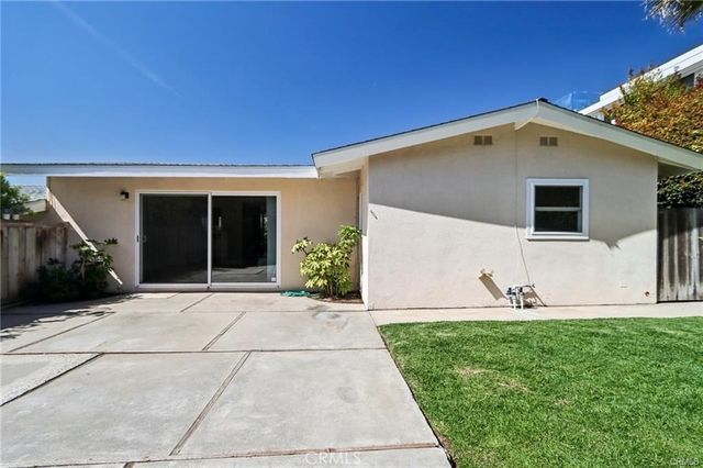 429 Morning Canyon, Newport Beach, CA 92625
