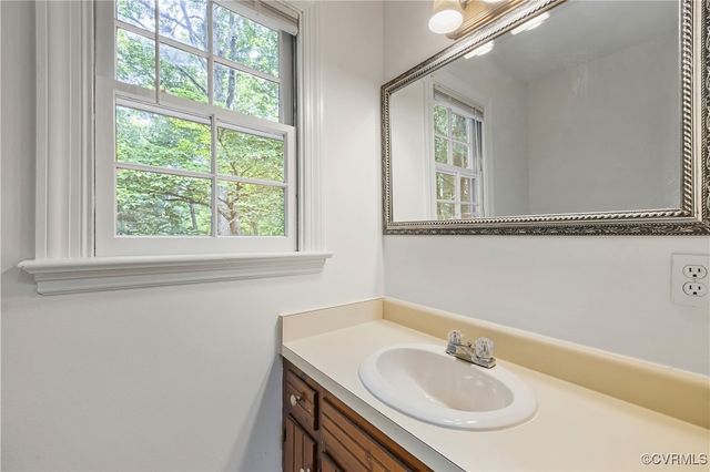 13917 Barnes Spring Rd, Midlothian, VA 23112